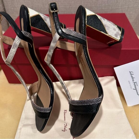 Salvatore Ferragamo strappy Leather Ankle Strap Sandals 37 (7) and 37,5 (7,5) - Picture 1 of 13